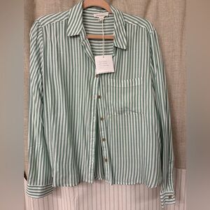 beachlunchlounge Women's Green Striped Button Down Shirt
